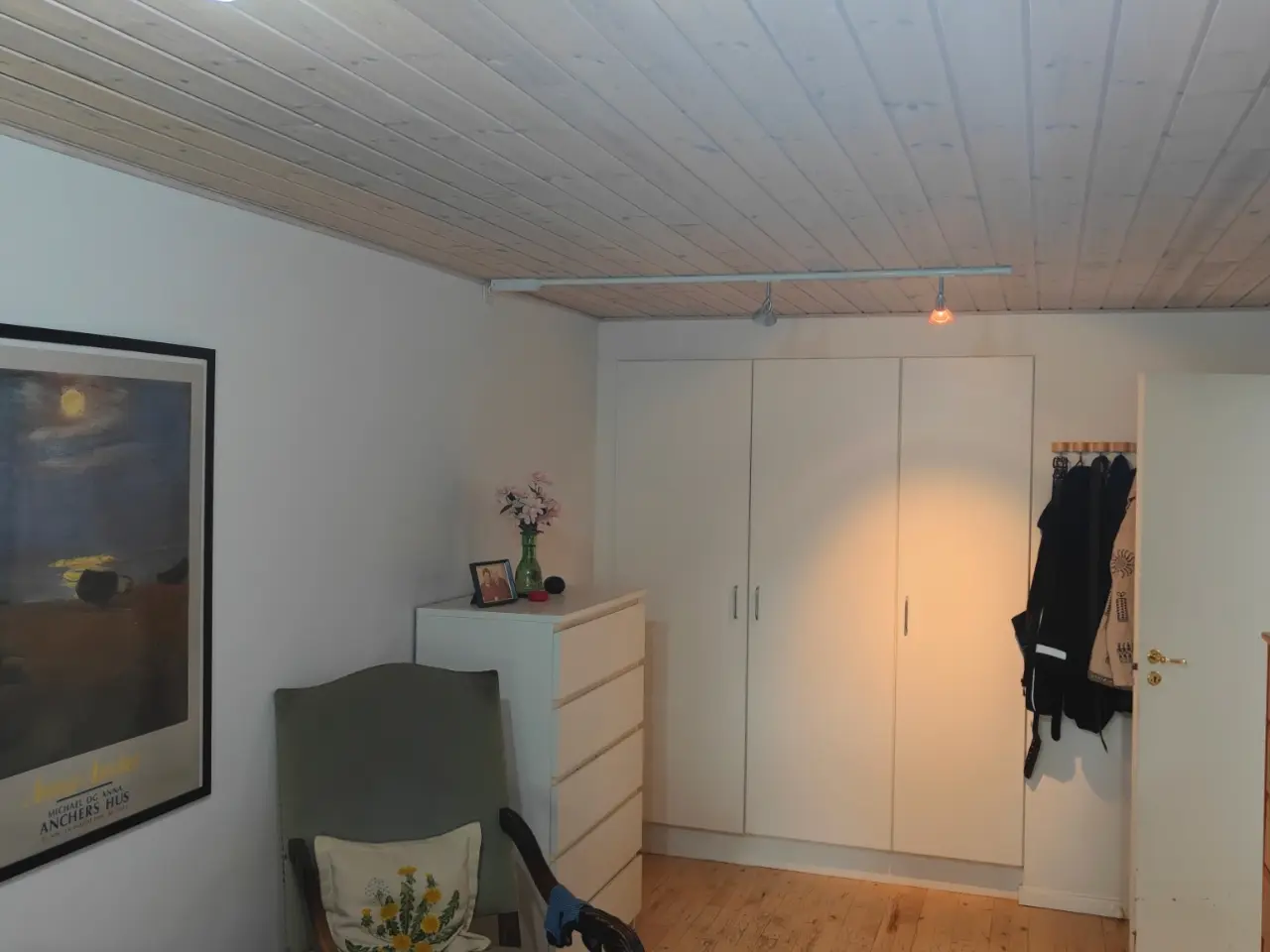 Billede 4 - Godt og gedigent rækkehus med frodig sydvendt gård