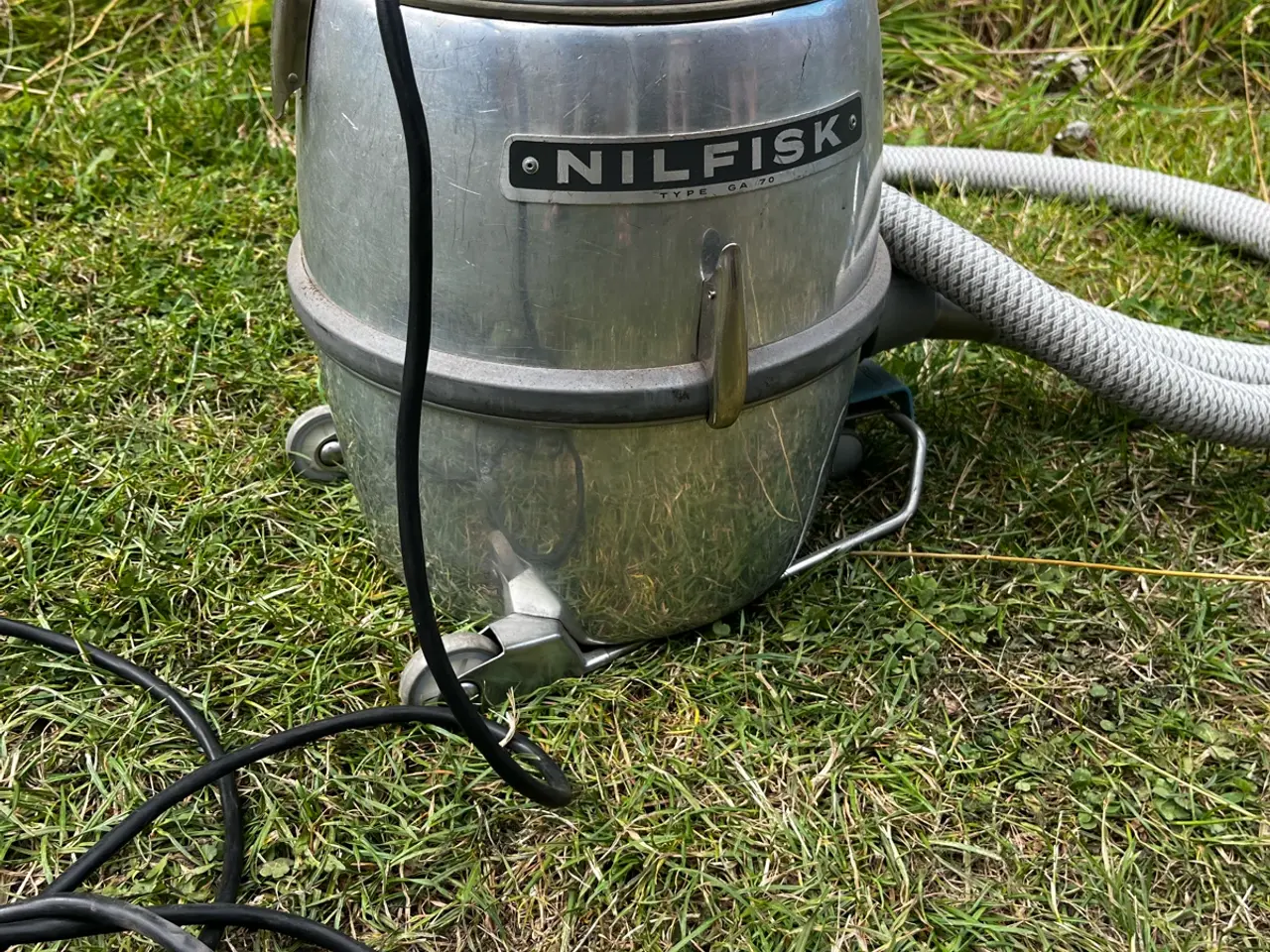 Billede 3 - Nilfisk støvsuger