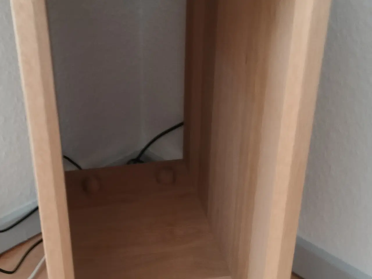 Billede 2 - Ubehandlet egetræ sidebord