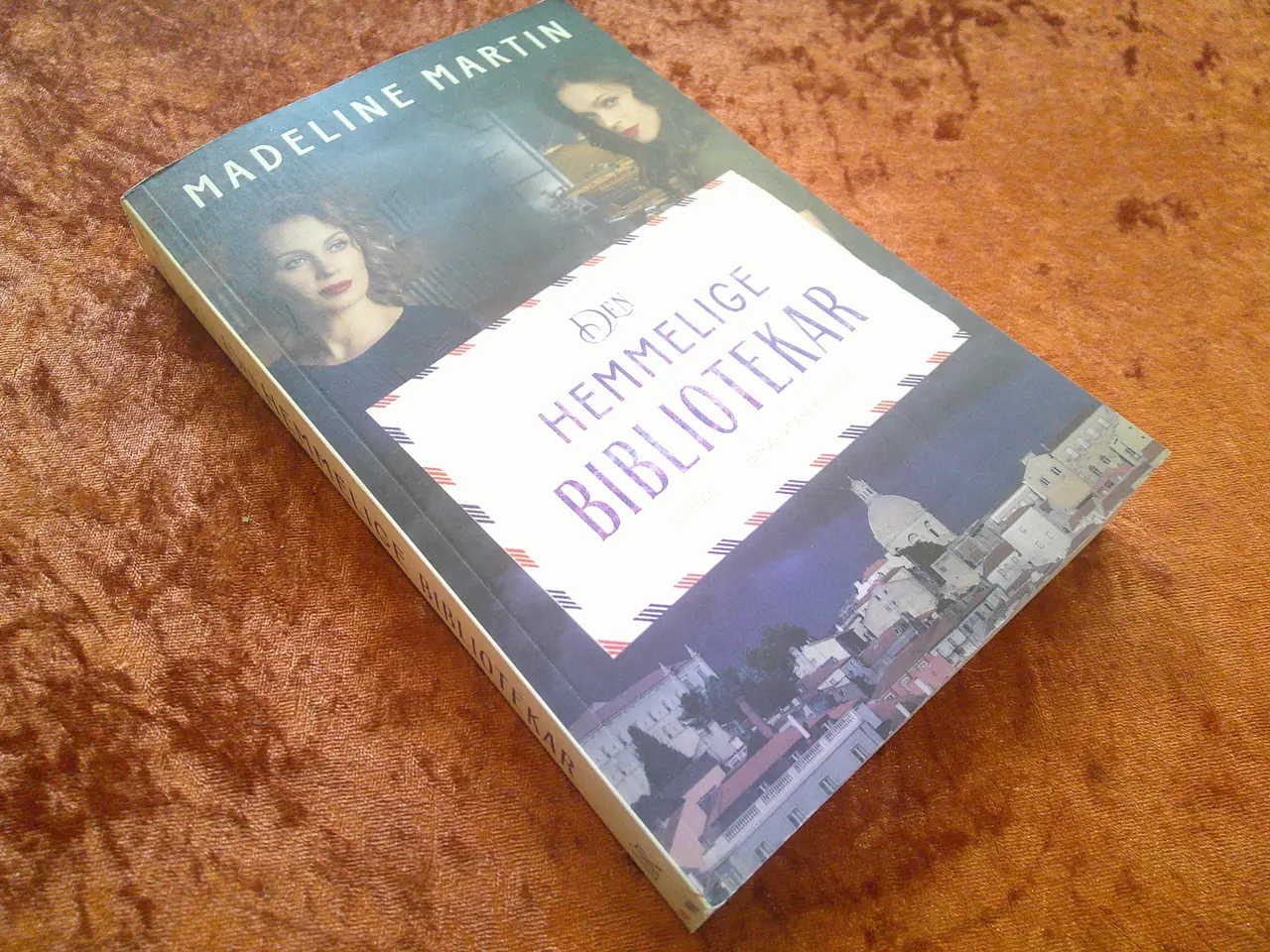 Billede 1 - Den hemmelige bibliotekar, Madeline Martin