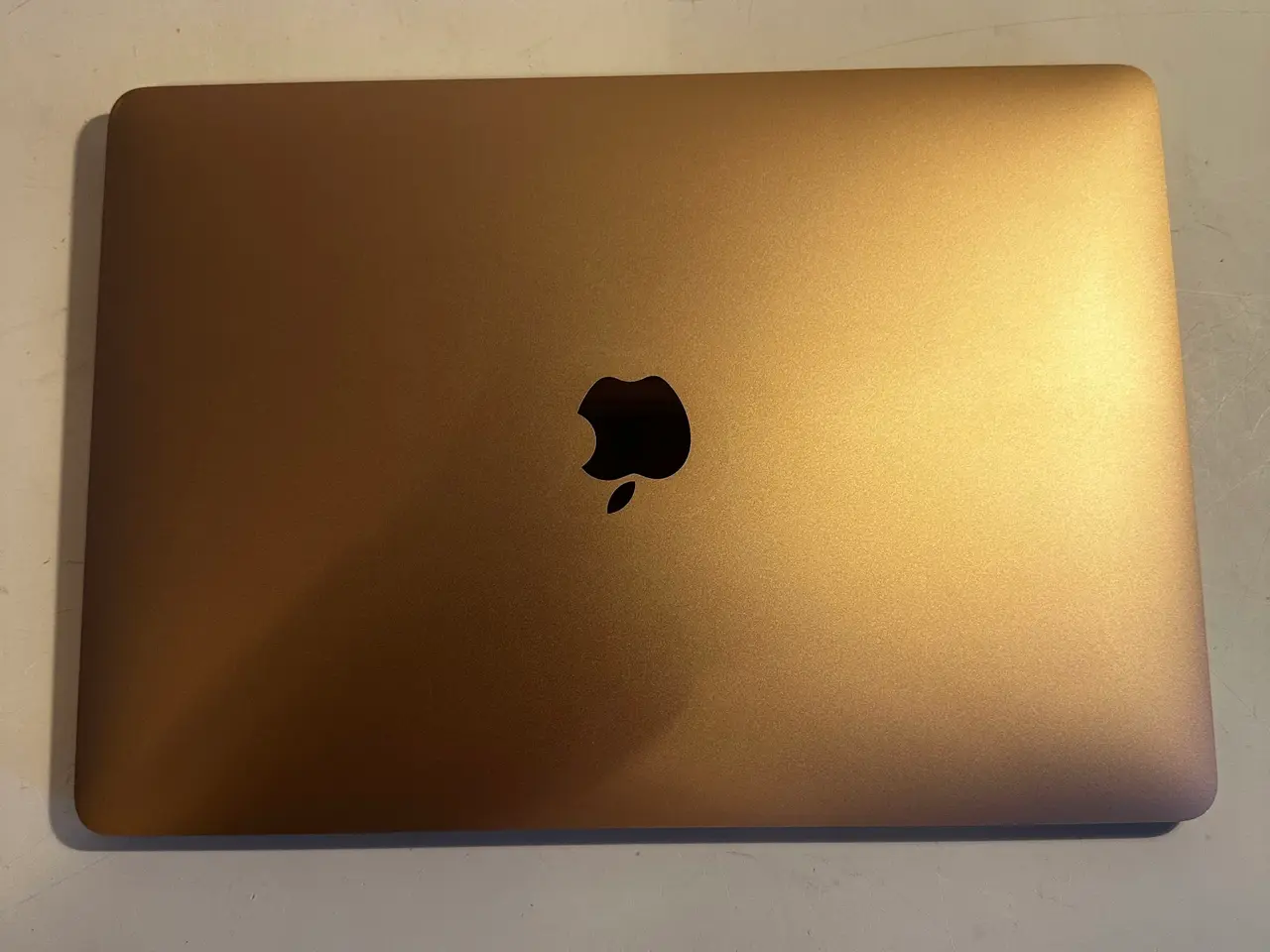 Billede 4 - MacBook Air 13” 2020 guld 512GB SSD(Som ny)