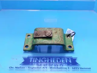 John Deere 2240 Support T21672