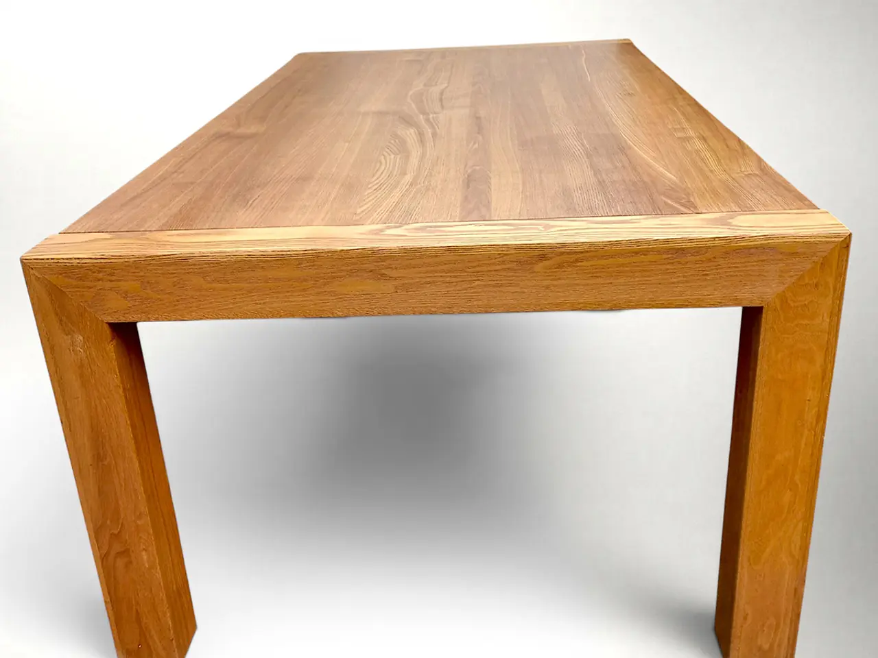 Billede 8 - Sofabord i massiv eg, dansk design