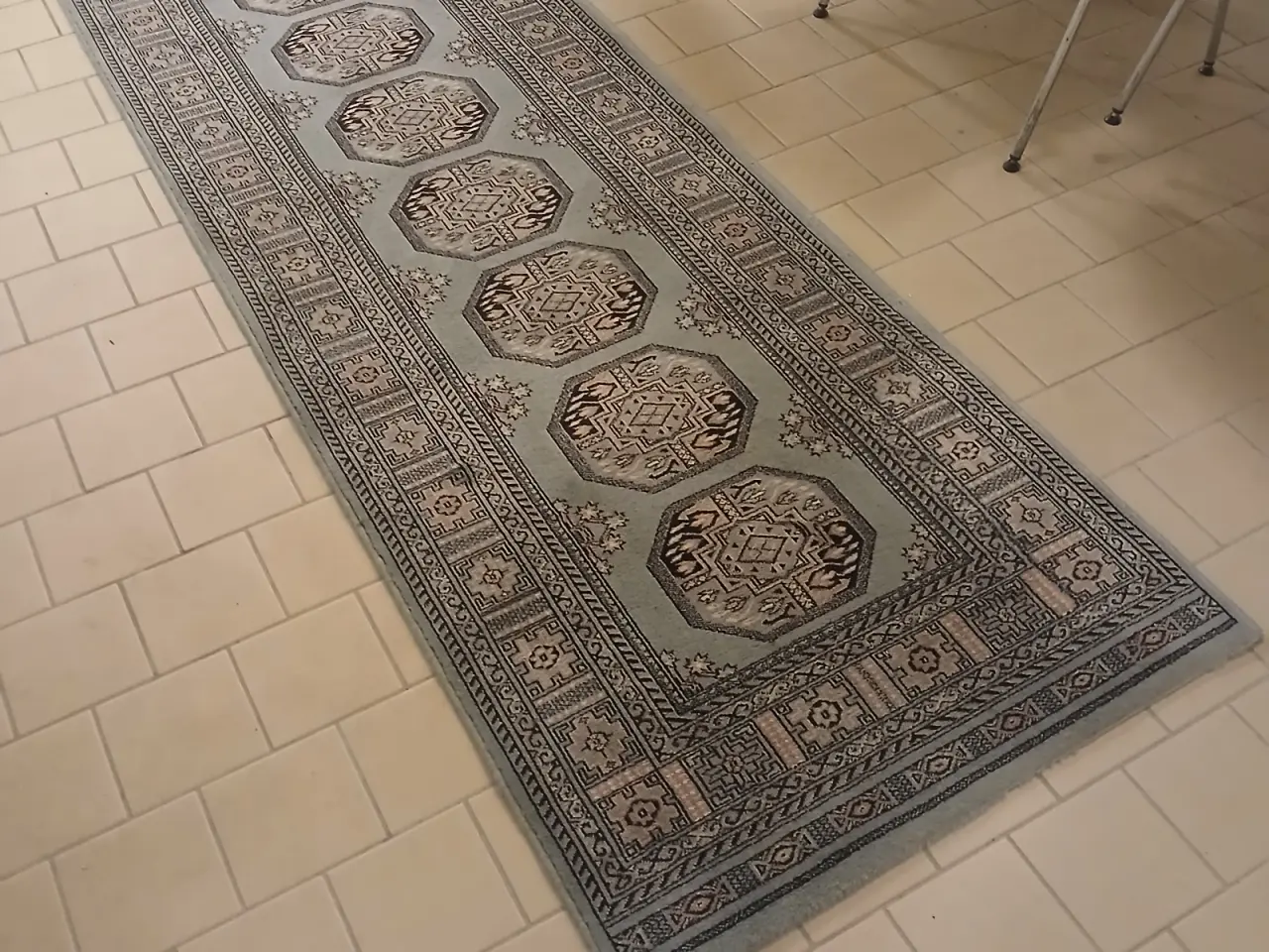 Billede 5 - Flot lang tæppeløber 80 cm x 4 meter Se mærke