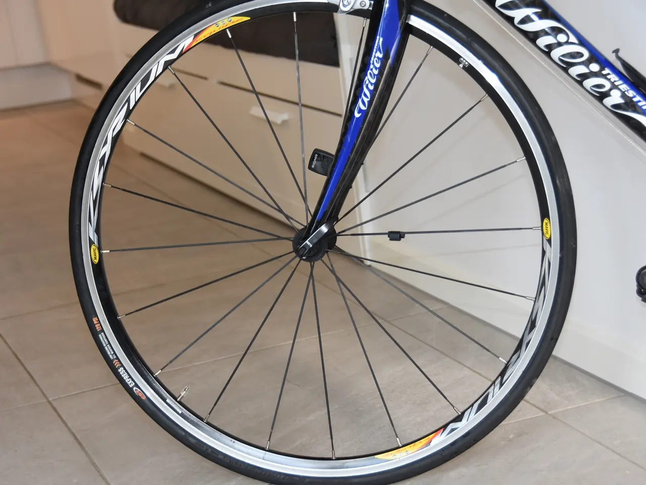 Billede 6 - carbon racercykel næsten ny