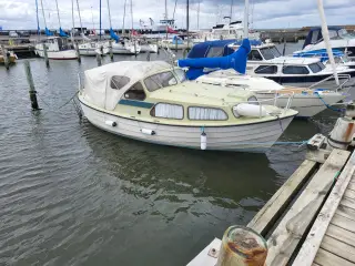 Norsk 22 fods snekke med Volvo Penta diesel