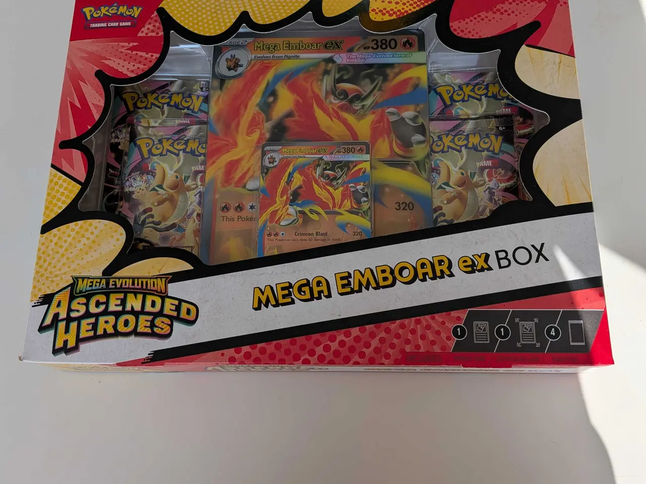Billede 1 - Ascended Heroes Mega Emboar ex Box