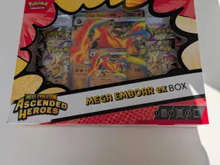 Ascended Heroes Mega Emboar ex Box