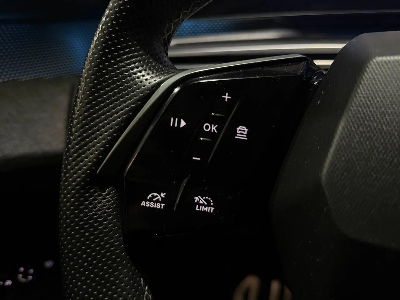 Billede 9 - Peugeot e-3008 77 GT