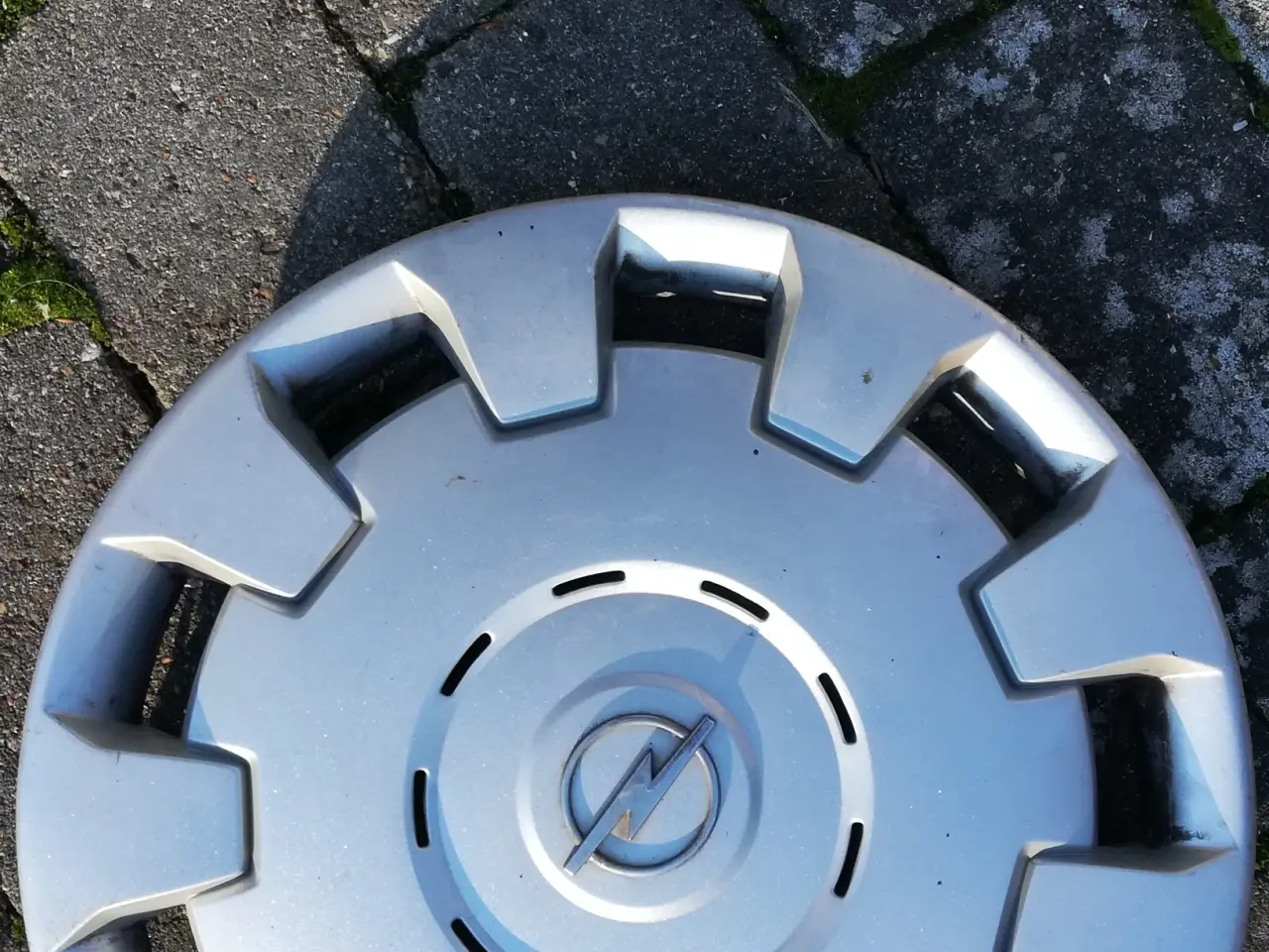 Billede 2 - 4 Styk Hjulkapsler til Obel ca. 14 "