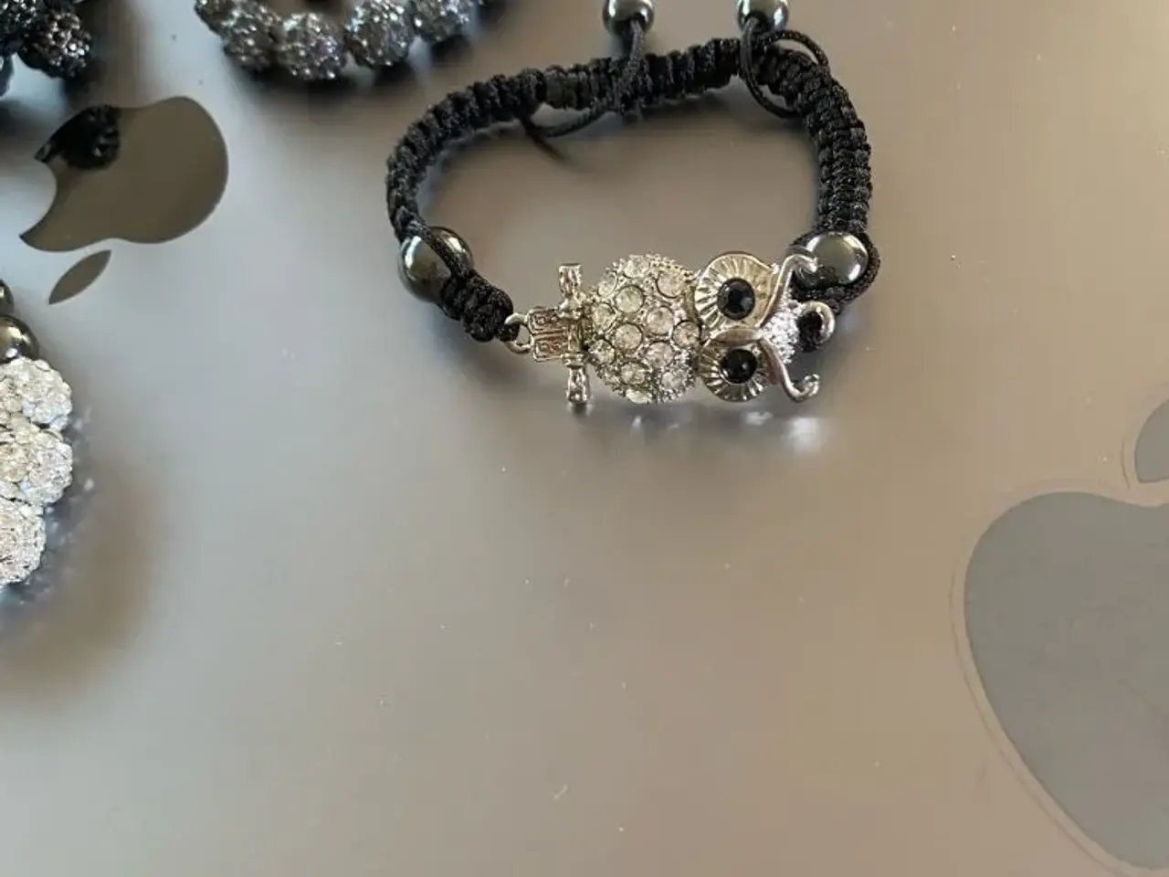 Billede 2 - Nye knyttede armbånd
