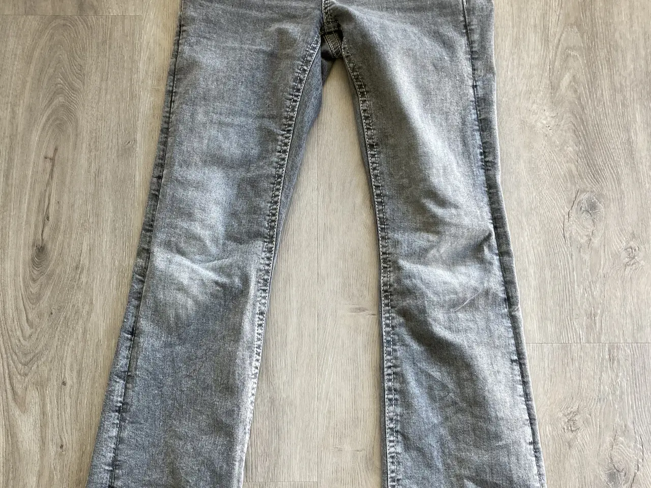 Billede 1 - Cowboybukser str. 158 fra Gina Tricot