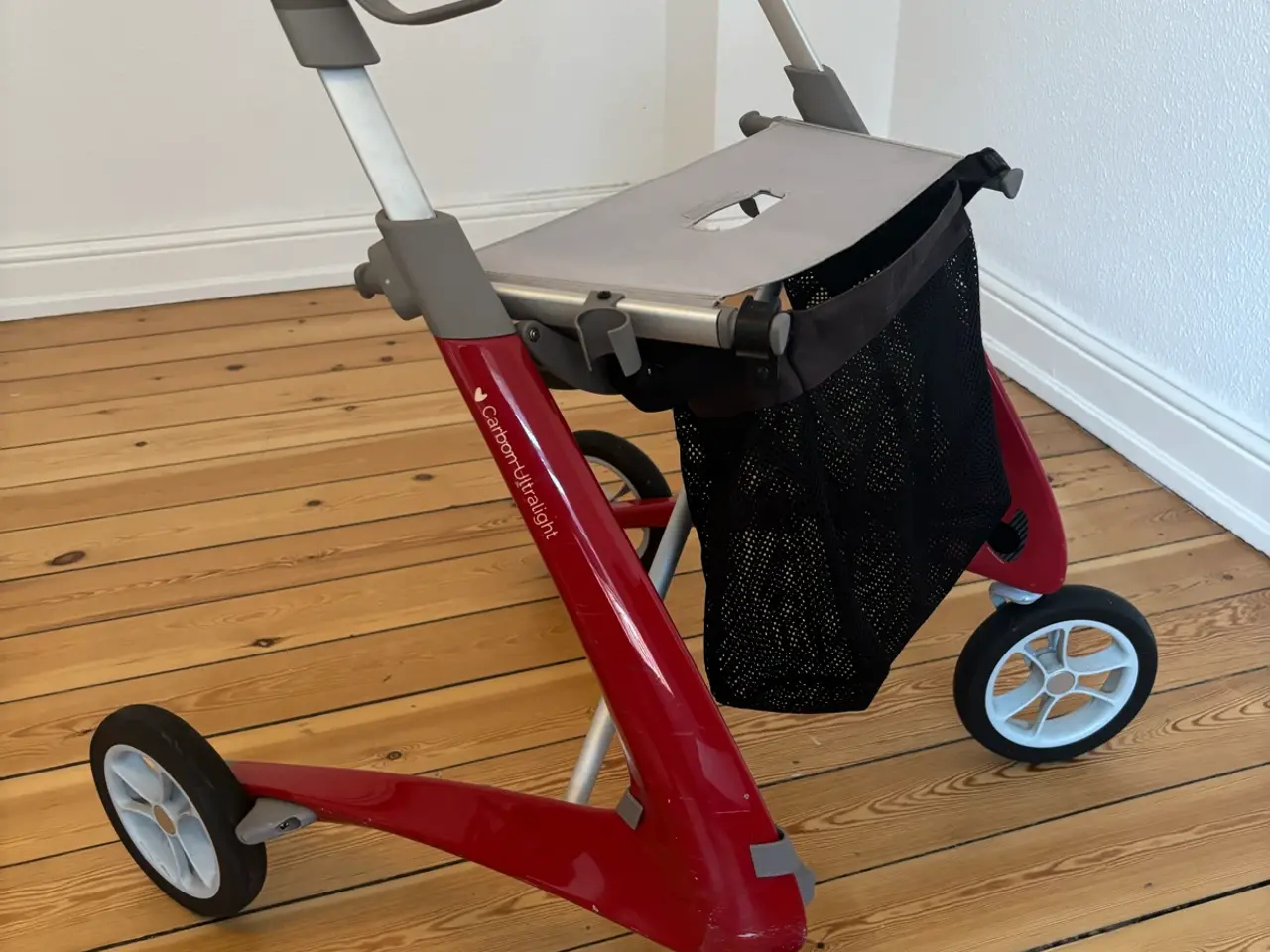 Billede 1 - ACRE Carbon Ultralight Rollator