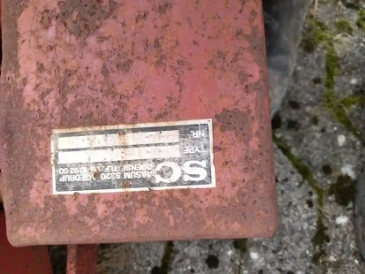 Billede 2 - - - - Traktor tilbehør. Kost.