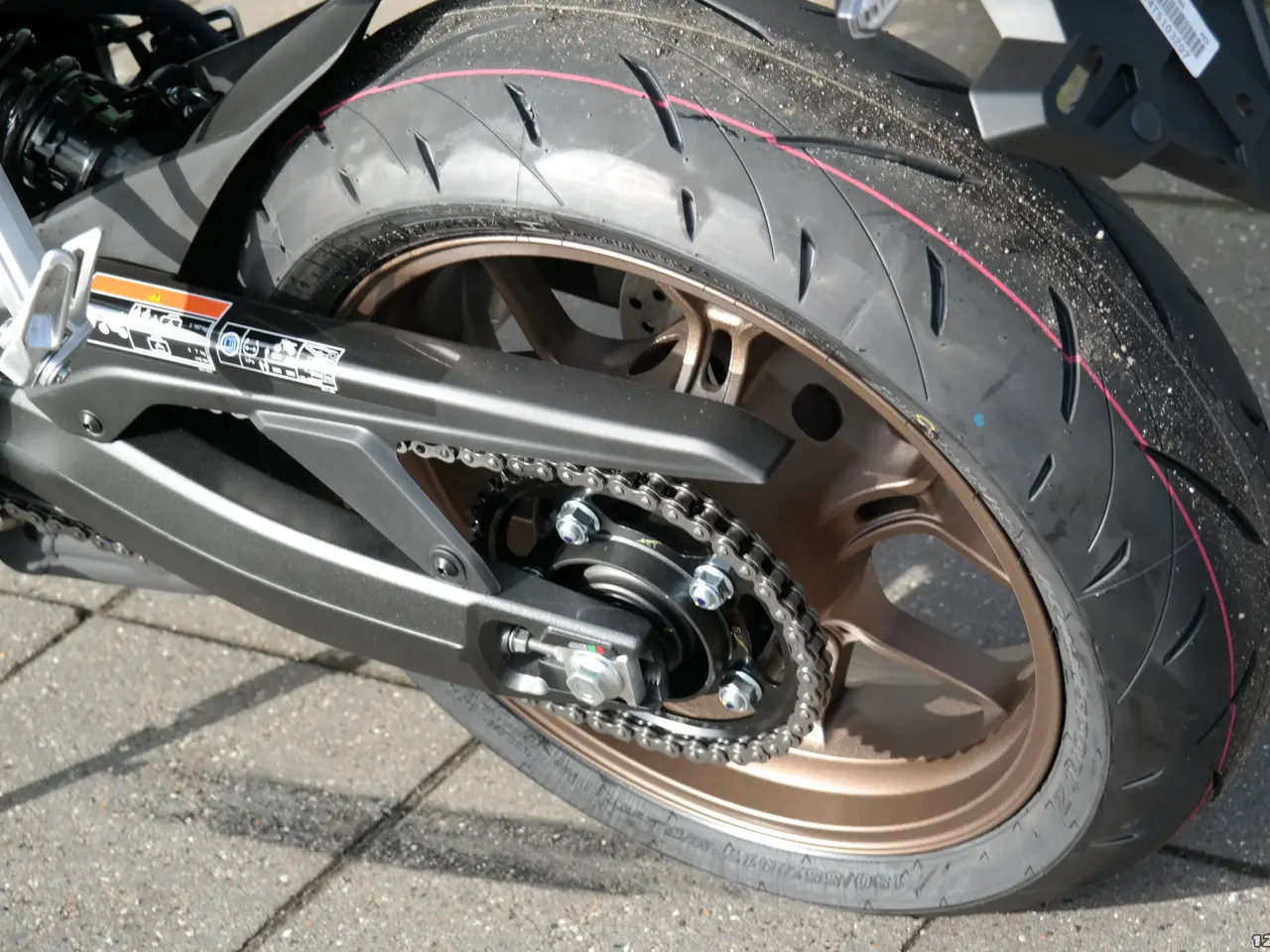 Billede 28 - Honda CB 650 R E-Clutch MC-SYD BYTTER GERNE
