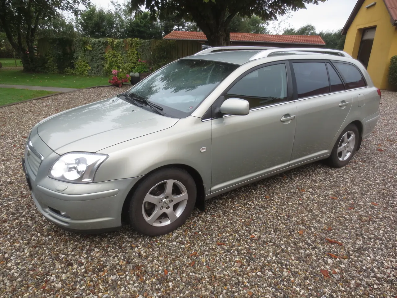 Billede 1 - Pæn Toyota Avensis 1.8 i Sol St,car