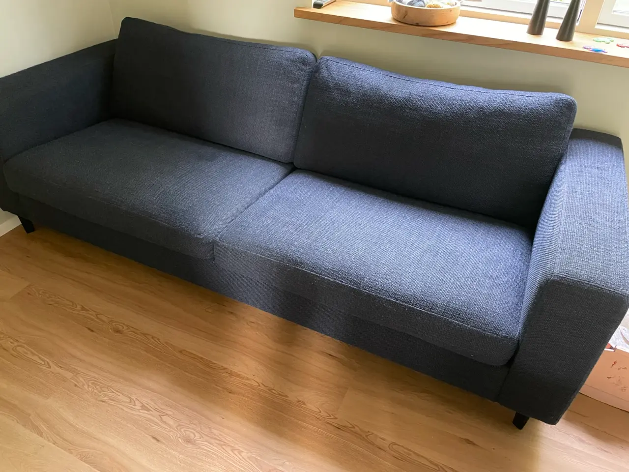 Billede 2 - Blå sofa 2 1/2 personer med puf