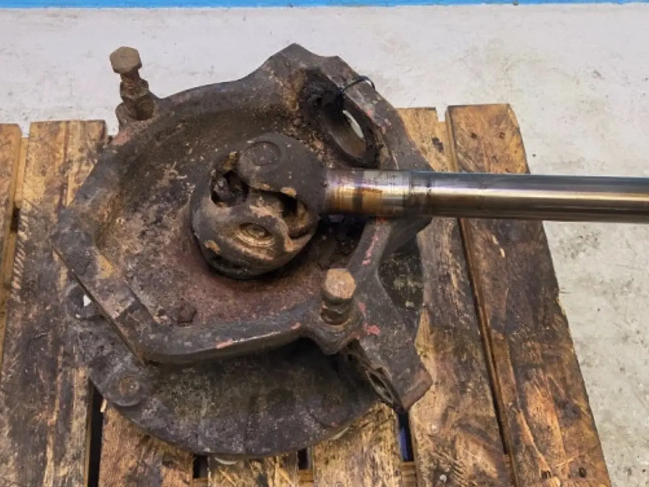 Billede 3 - New Holland LB115B Hjulnav L. 85821289