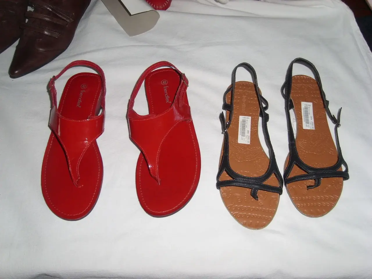 Billede 1 - Flere Sandaler