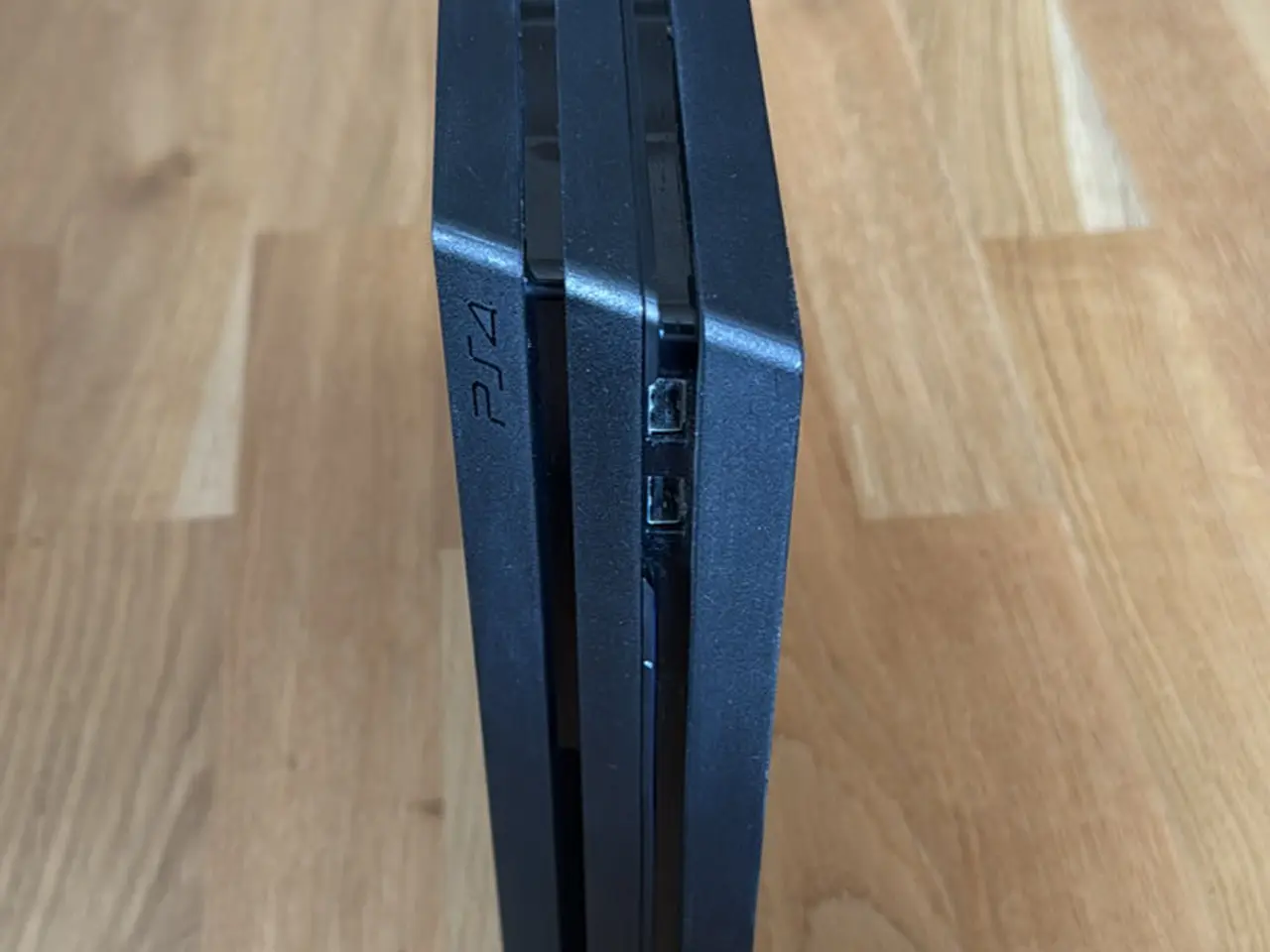 Billede 3 - Playstation 4 Pro - 1 TB (kun konsol)