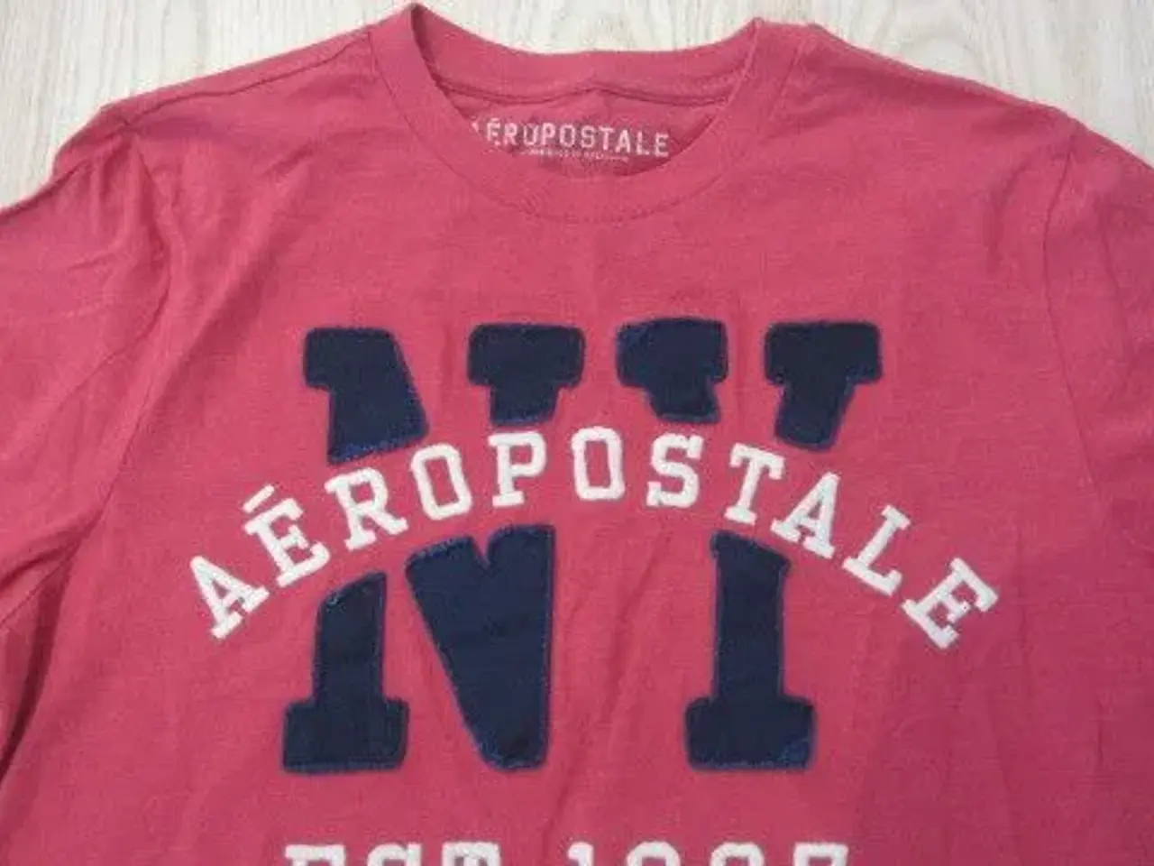 Billede 2 - Str. S, flot t-shirt