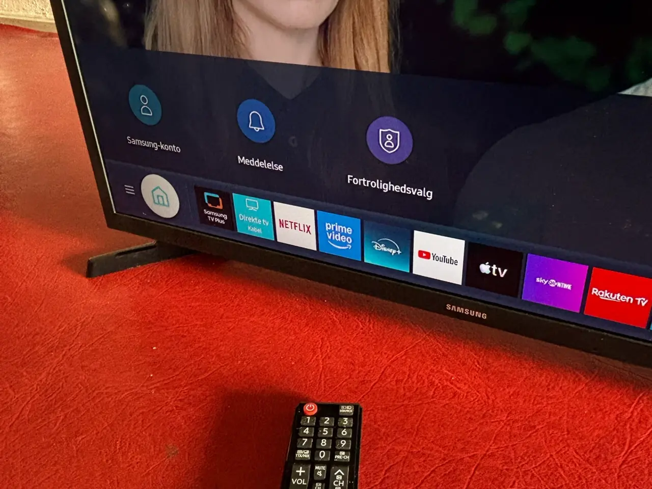 Billede 3 - Smart TV  Samsung 32 tommer, 
