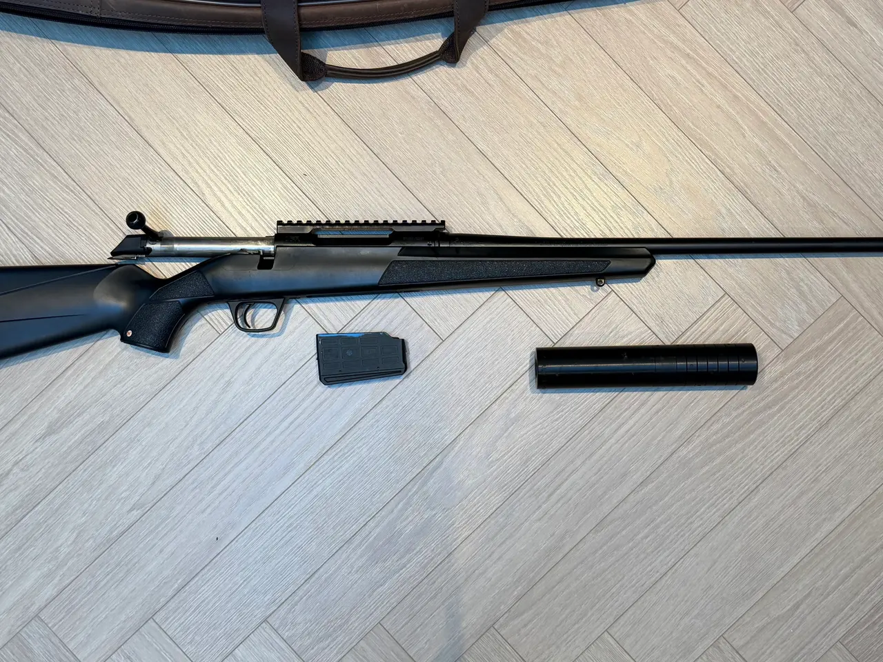 Billede 1 - Winchester XPR i kaliber .30-06 med sort syntetskæ