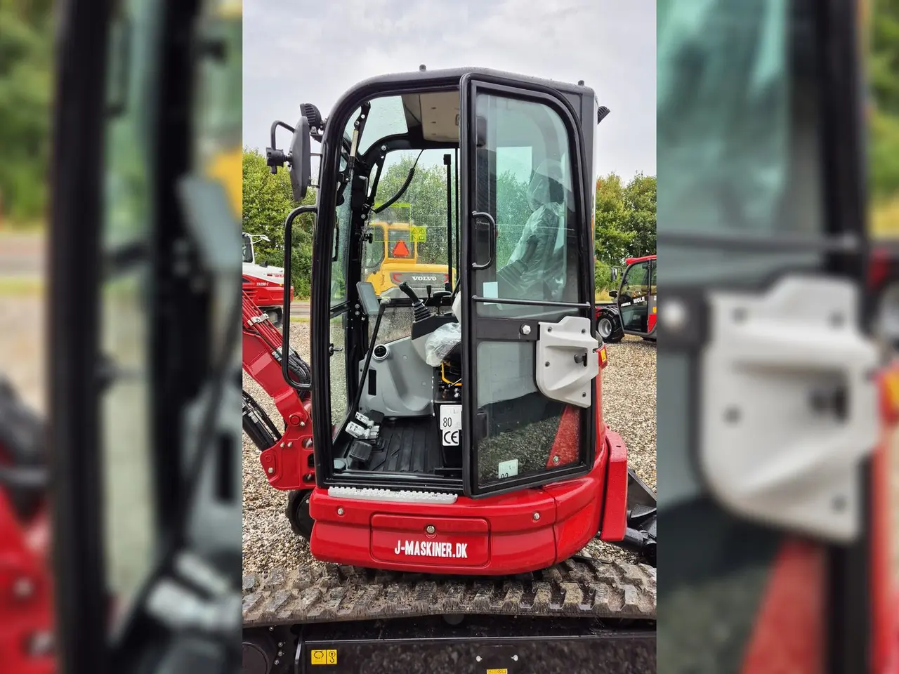 Billede 11 - MOLE M25 / 2.5 tons med Engcon rotortilt og skovlpakke / Yanmar motor