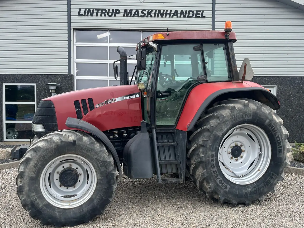 Billede 1 - Case IH CVX 1155 Med gode bagdæk
