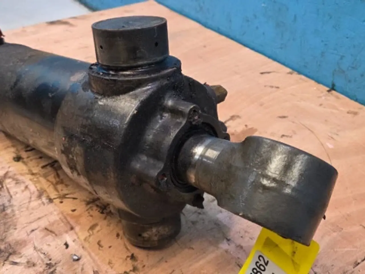 Billede 8 - New Holland LB110 Cylinder 85800365