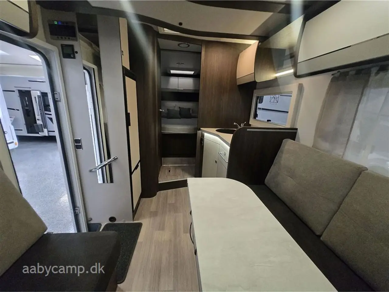 Billede 7 - 2022 - Benimar Tessoro 497 Super lækker familie Camper