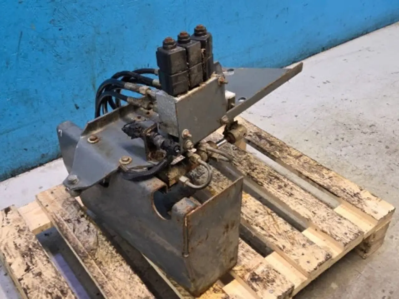 Billede 11 - Massey Ferguson 7278 Gearvælger Konsol 45140009