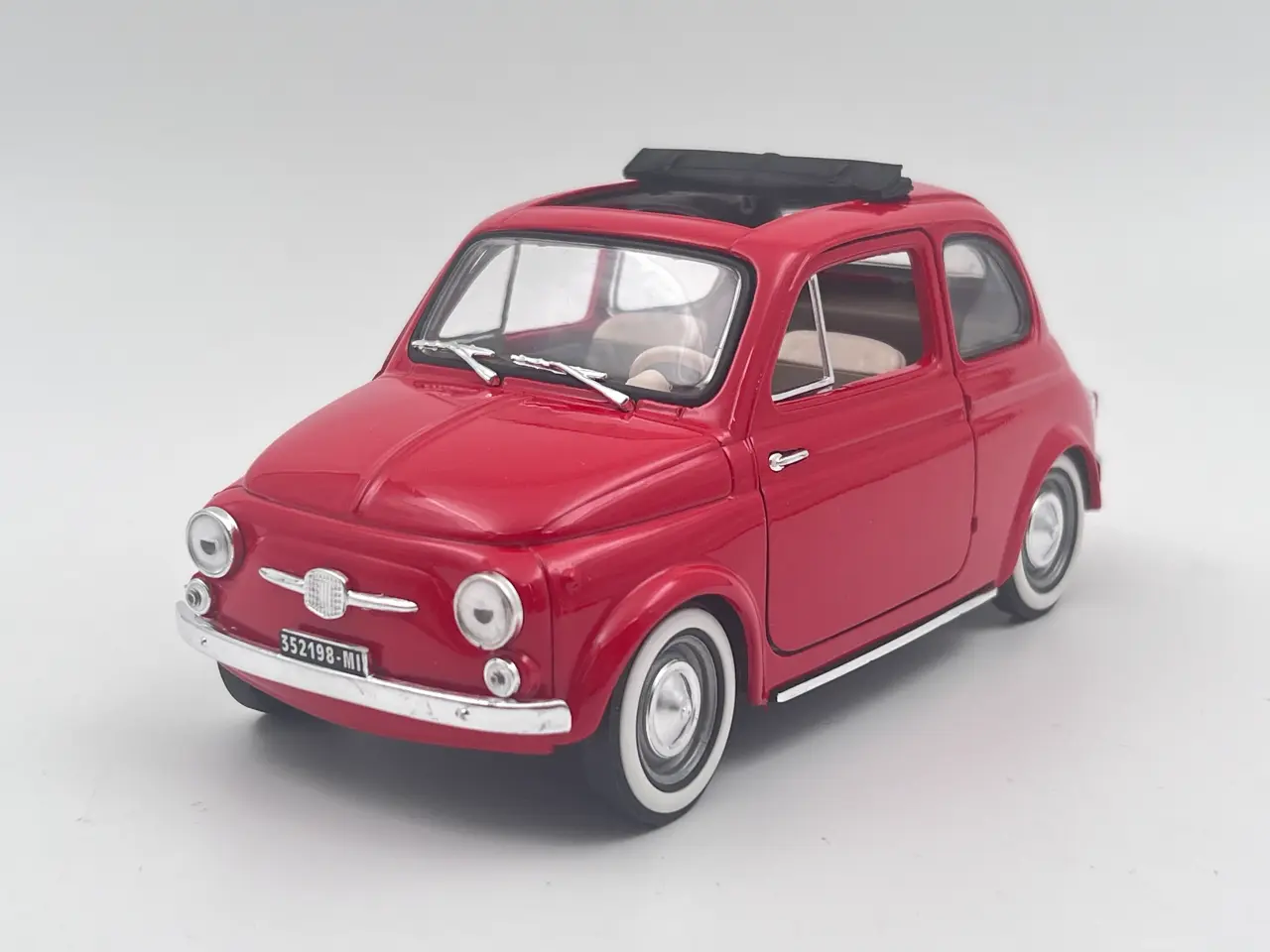 Billede 2 - 1960 Fiat 500 Open- 1:16 / 1:18 Sjælden model