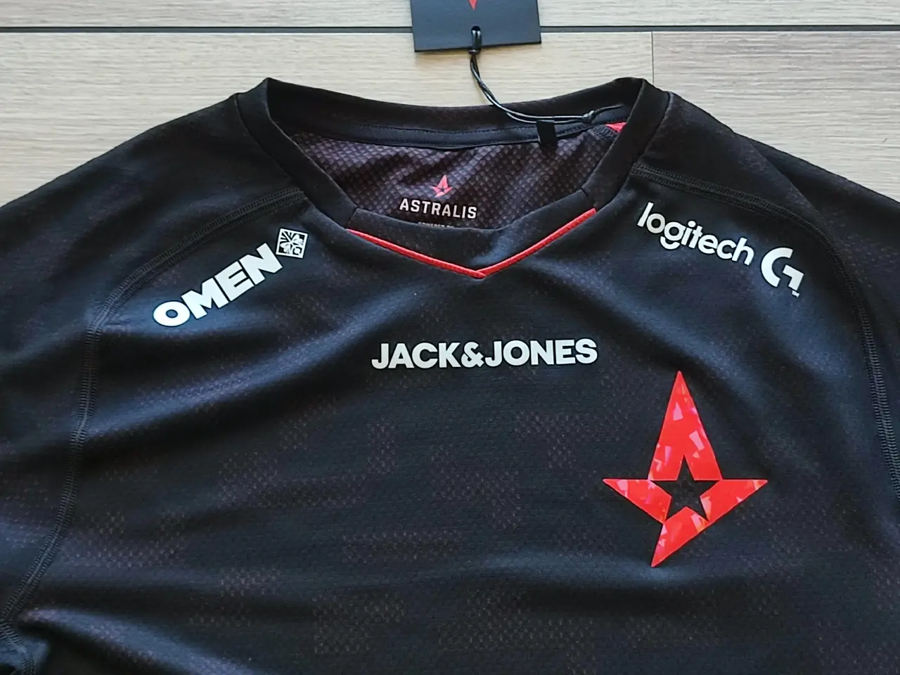 Billede 2 - Astralis Trøje, Jack & Jones, Str M