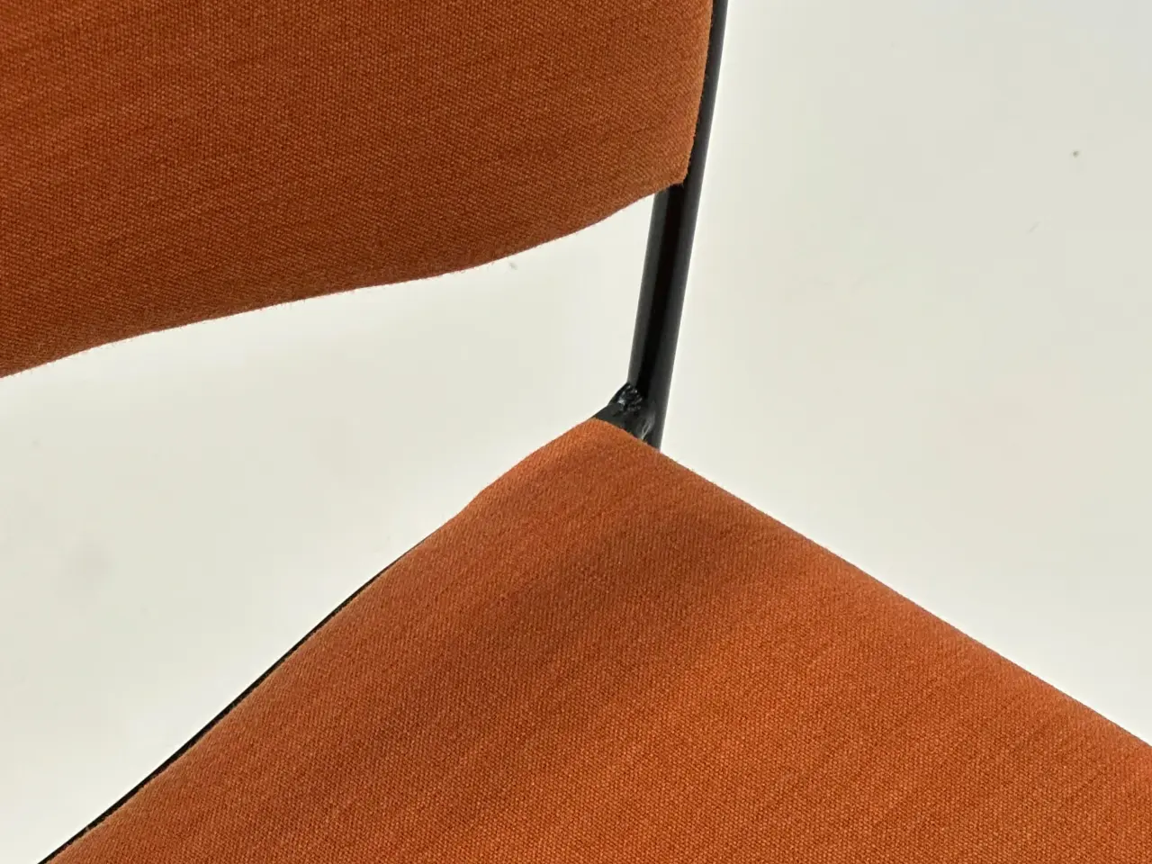 Billede 8 - HOWE 40/4 Stol – Orange med Sort Stel