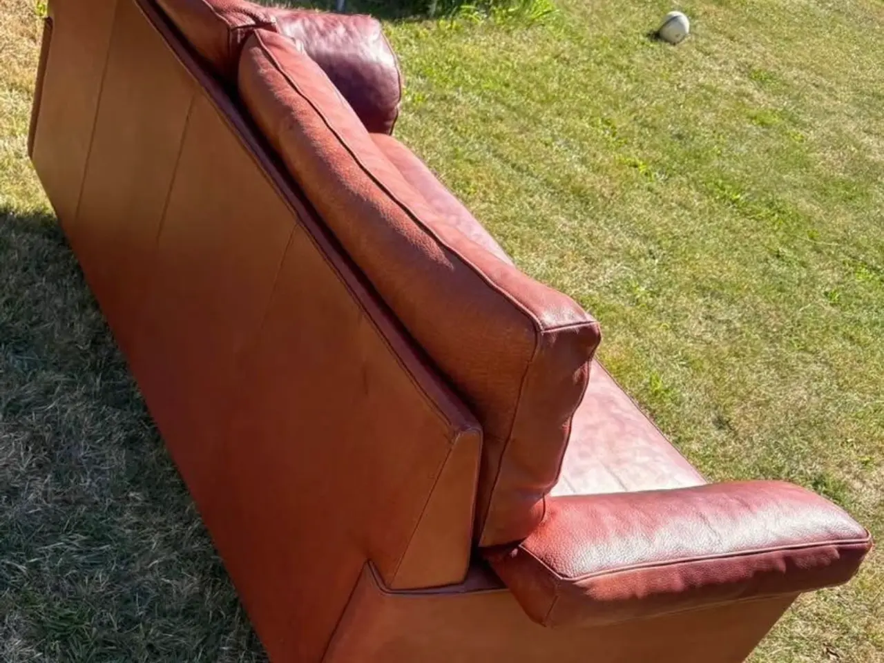 Billede 4 - Lækker lædersofa.