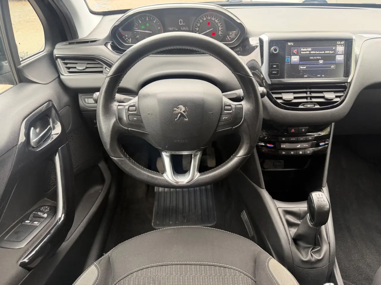 Billede 10 - Peugeot 208 1,6 BlueHDi 100 Envy Sky