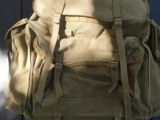 Militær rygsæk
