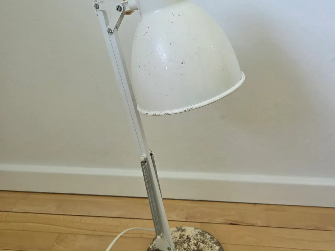 Billede 1 - for den kreative. Bordlampe