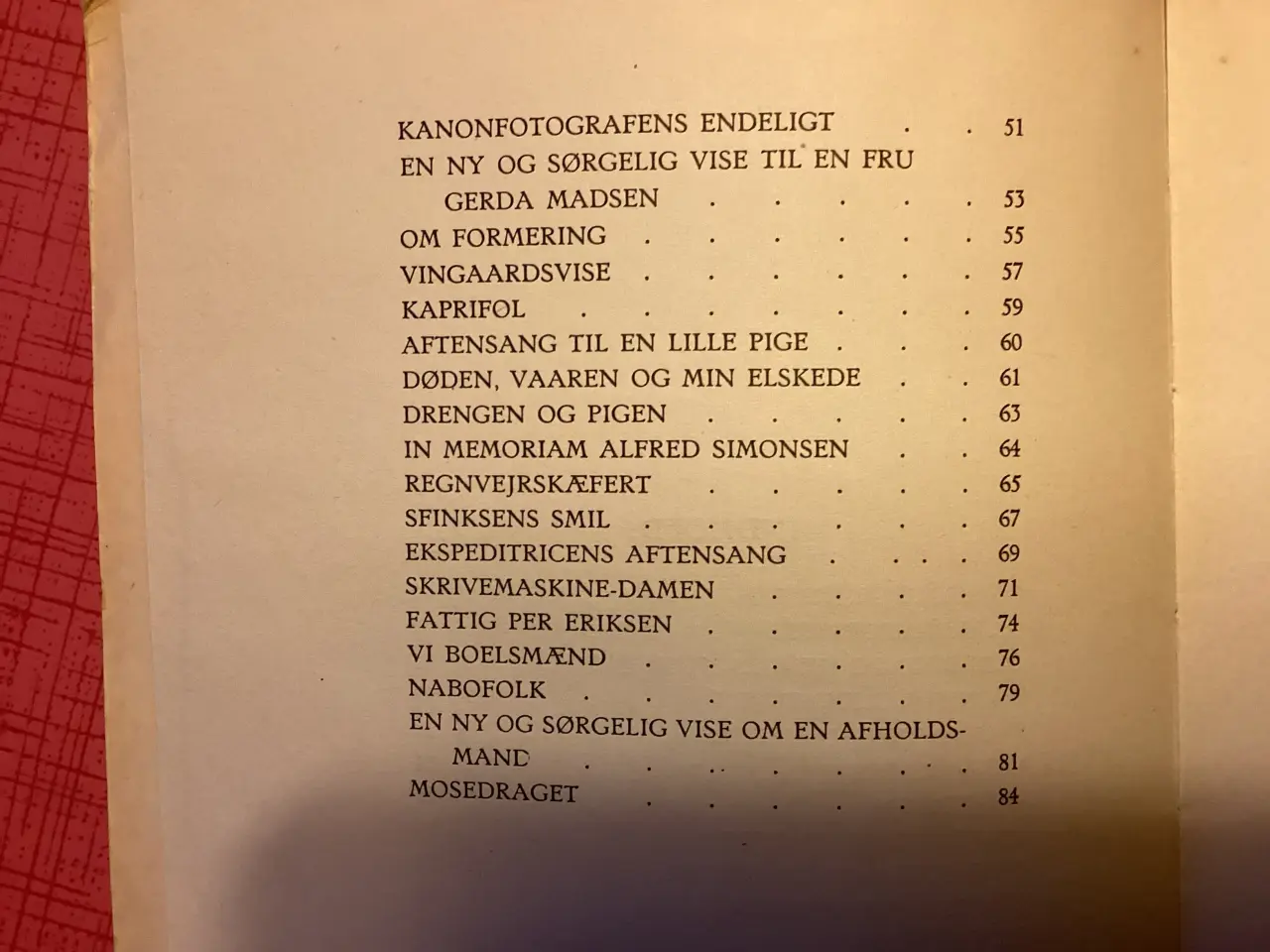 Billede 4 - Sørgmuntre Sange