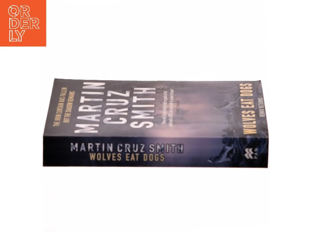 Billede 2 - Wolves Eat Dogs af Martin Cruz Smith (Bog)