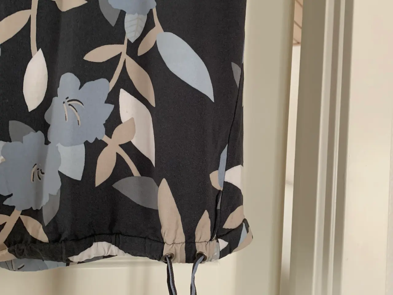 Billede 2 - Flot Sandwich bluse