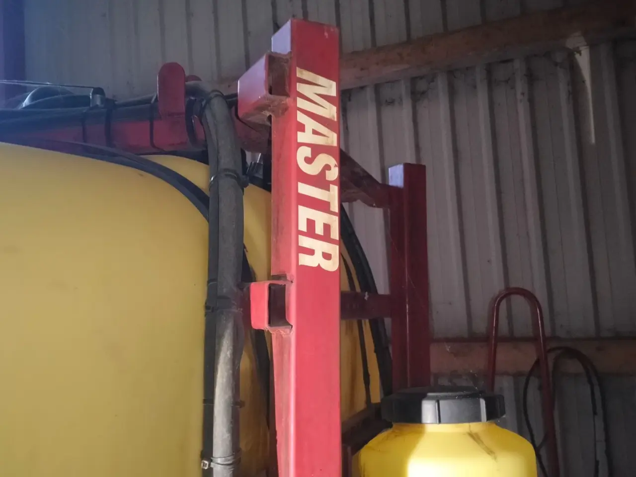 Billede 8 - Hardi Master 12 m 1000 liter skal synes