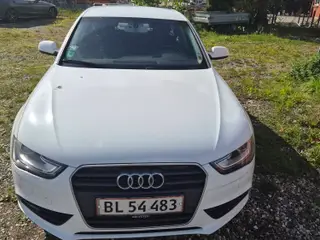 Audi A4 2.0 TDI Sedan 2012