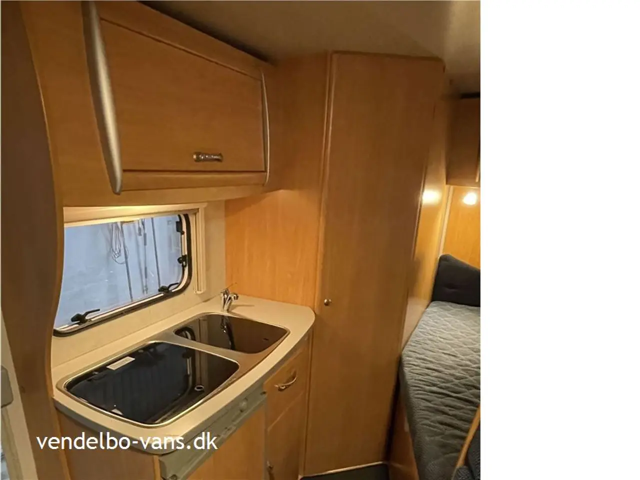 Billede 9 - 2007 - Chausson Flash 06   Fin begyndervogn med fast dobbeltseng bagerst