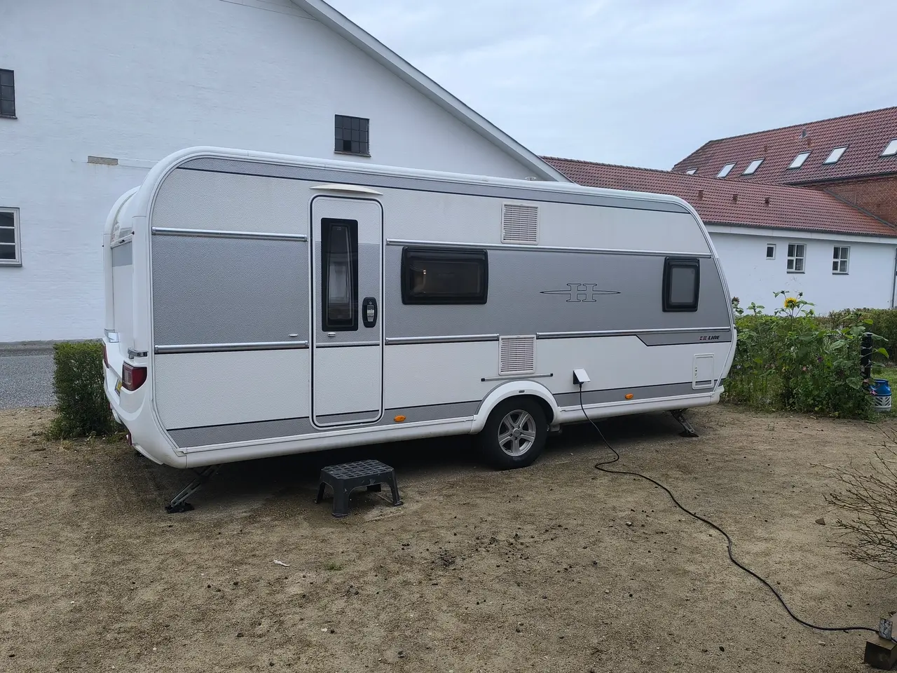 Billede 1 - Hobby 560 KMFE DK-Line