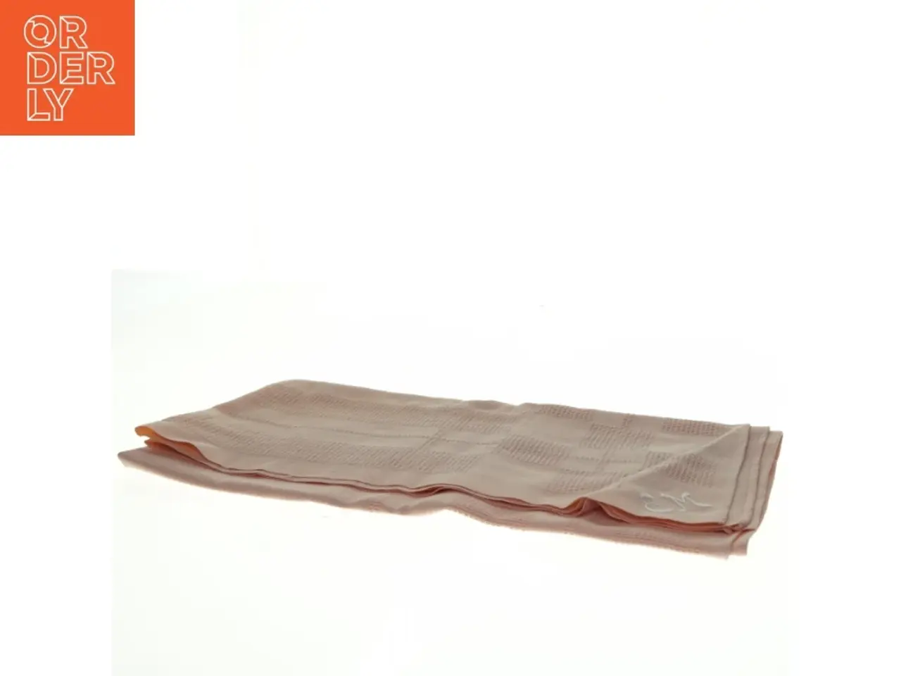 Billede 1 - Lyserød dug (str. 83. x 84 cm)