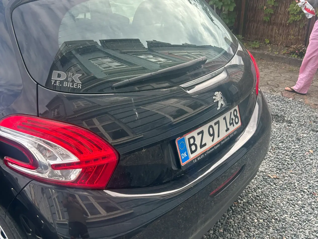 Billede 1 - Velholdt Peugeot 208 sælges