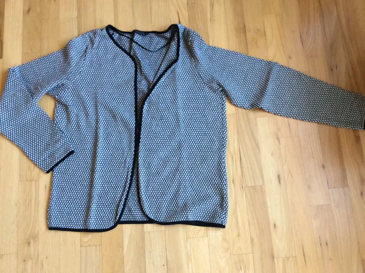 Billede 1 - Strik cardigan 