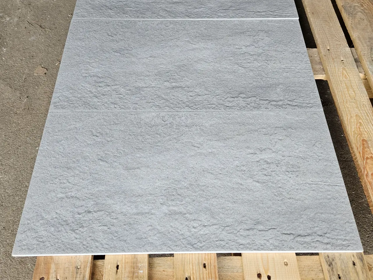Billede 2 - Gulv- og vægklinke Grå 30x60 cm